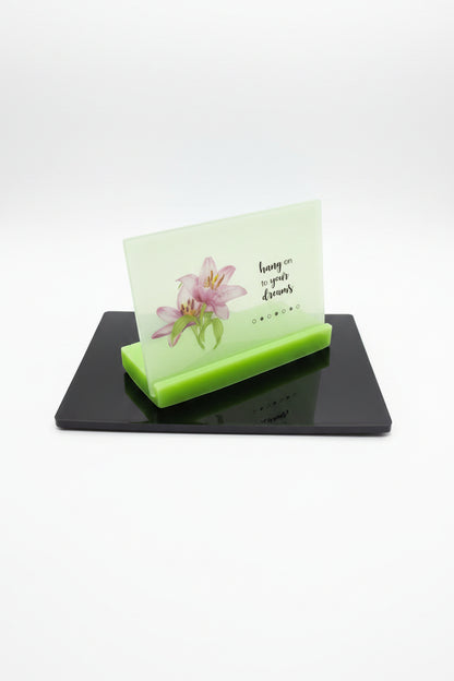 Handcrafted Resin Plaque with Lily Flowers Green base and "Hang on to your dreams" quote